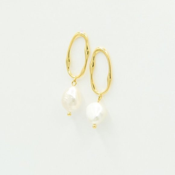 olamiie Jewelry - Aria Freshwater Baroque Pearl Dangle Drop Earrings 18K Gold S925